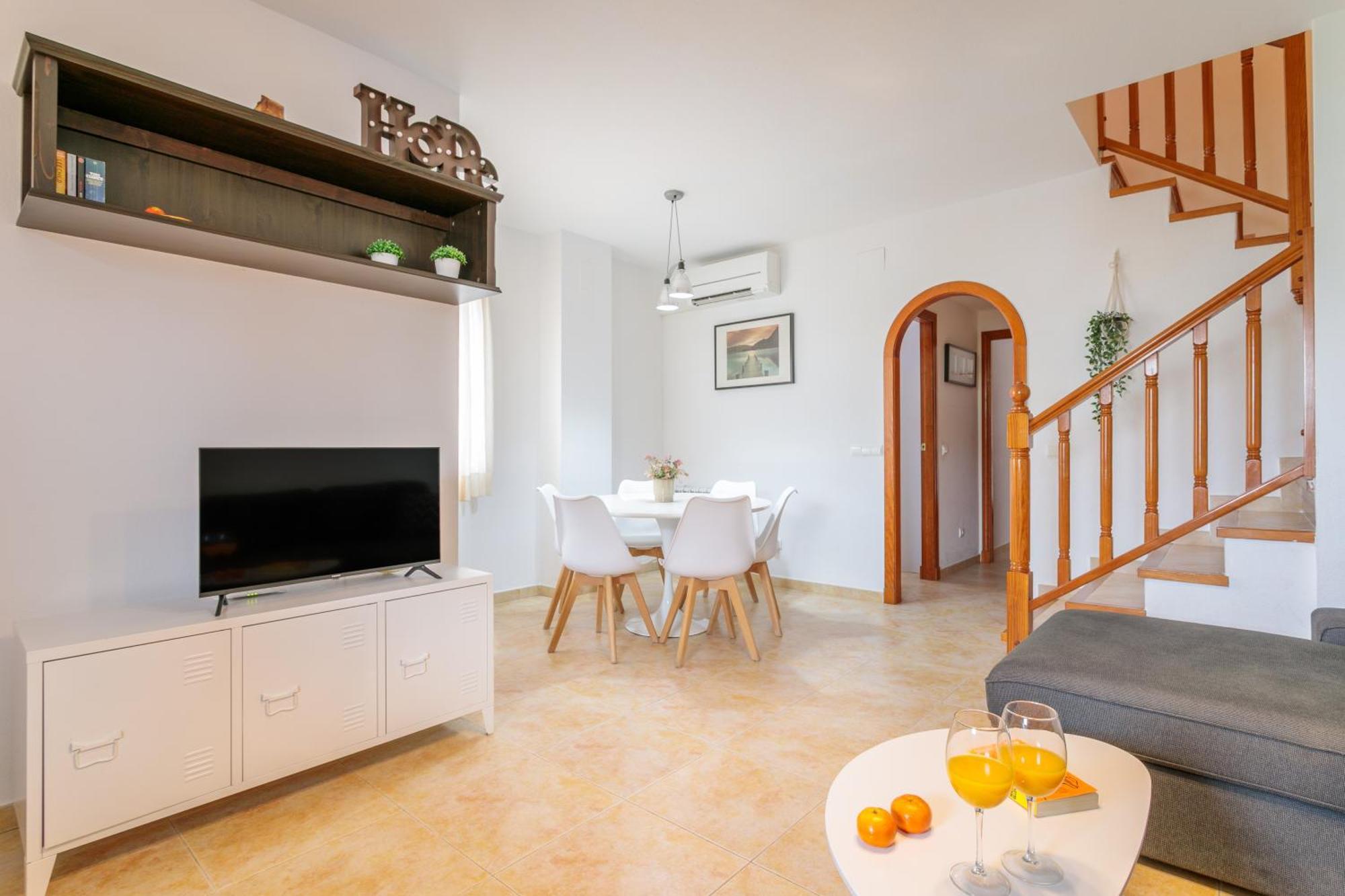 Montefaro Spacious Townhouse - Beach & Pool Santa Pola Eksteriør billede
