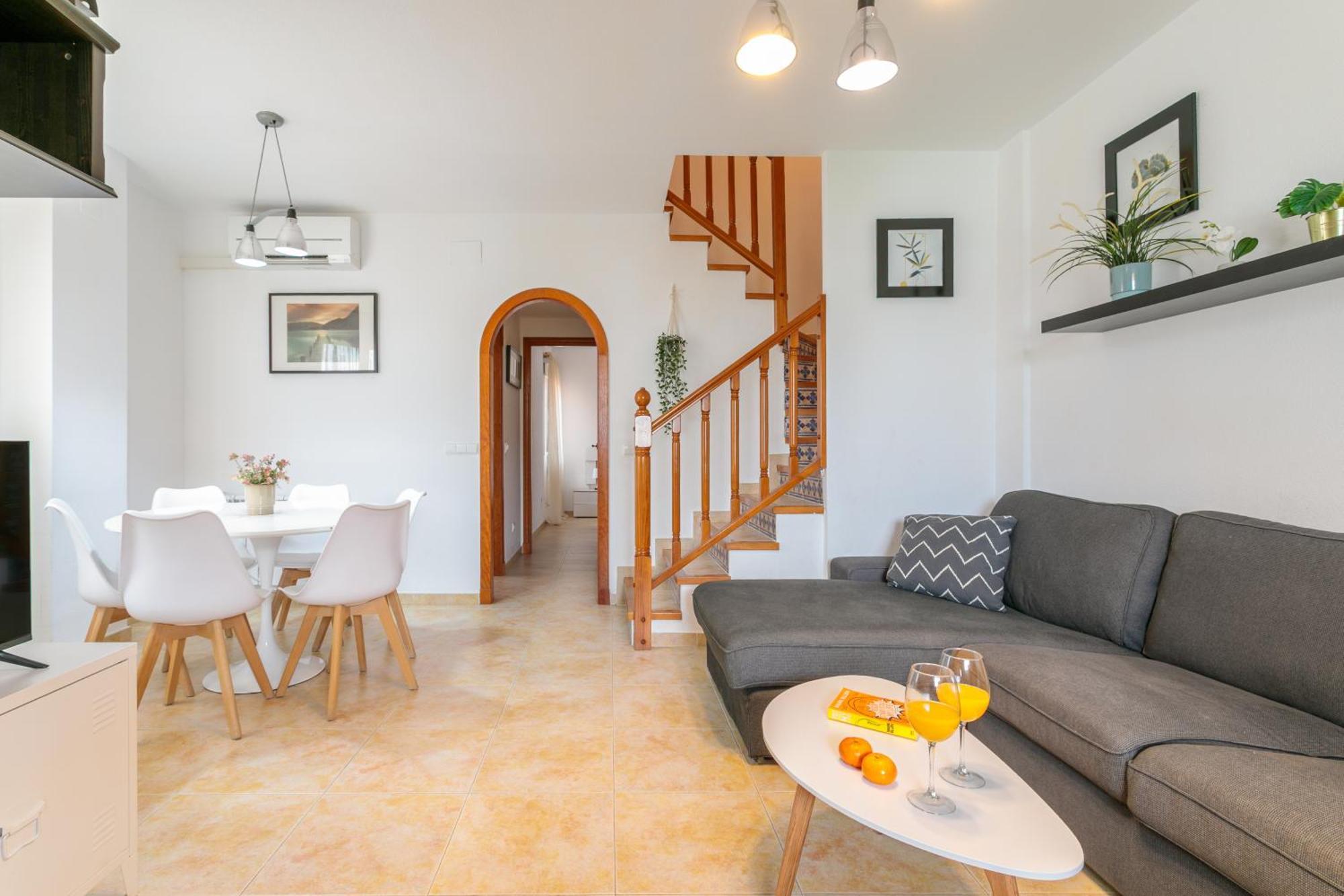 Montefaro Spacious Townhouse - Beach & Pool Santa Pola Eksteriør billede