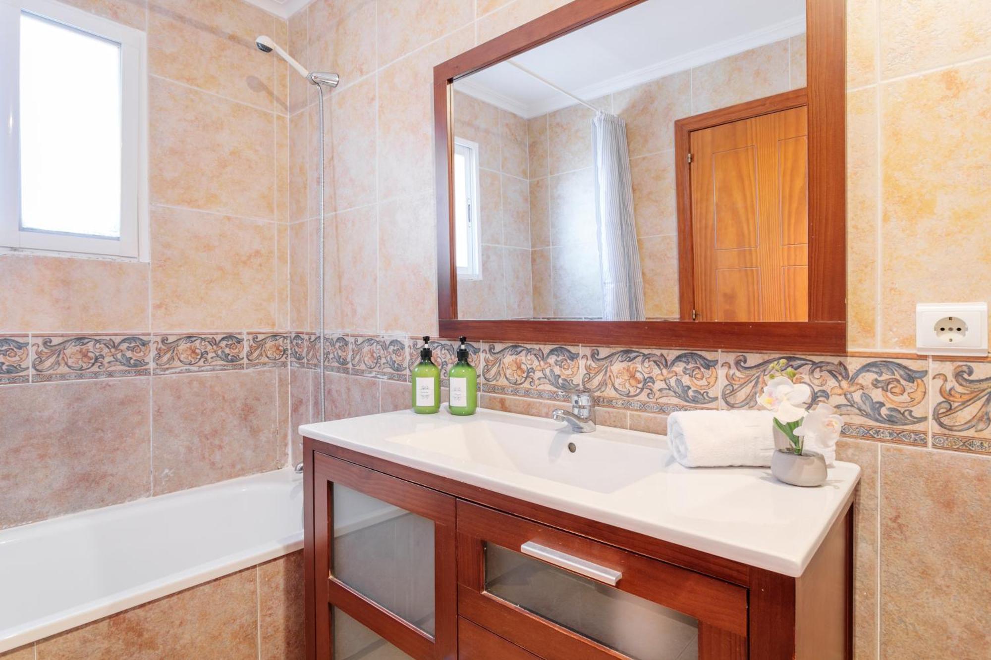 Montefaro Spacious Townhouse - Beach & Pool Santa Pola Eksteriør billede